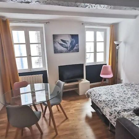 T1 Proche Rue Des Arts, Du Port Et De L'Opera Apartment Toulon Exterior photo