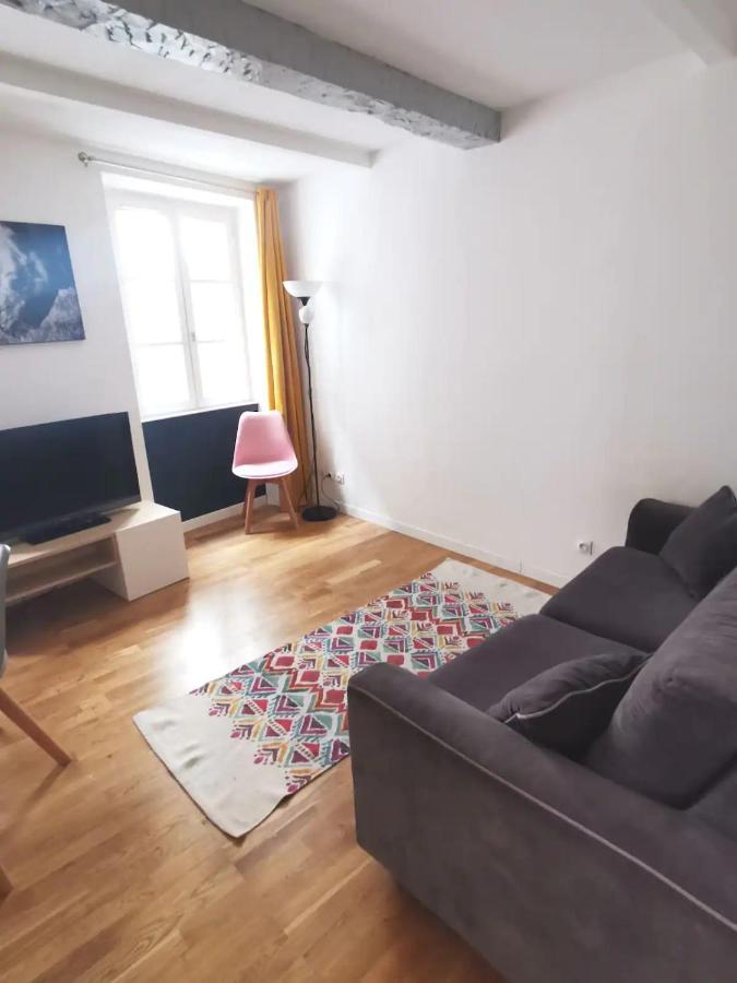 T1 Proche Rue Des Arts, Du Port Et De L'Opera Apartment Toulon Exterior photo